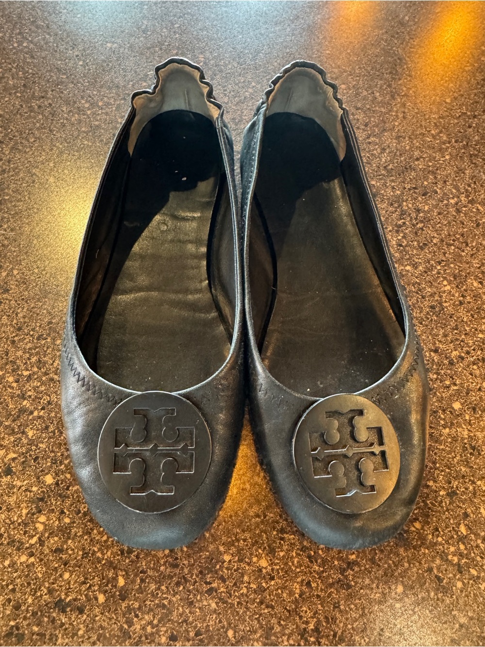 Tory Burch Black Leather Logo Round-Toe Ballet Flats